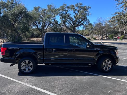 Used 2018 Ford F150 Lariat image 9