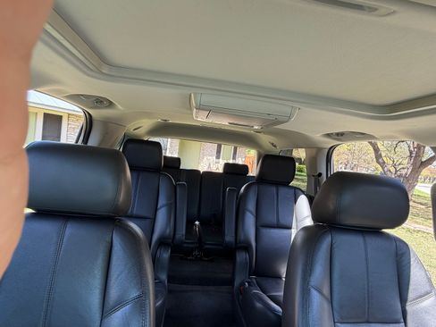 Used 2014 Chevrolet Tahoe LT image 26