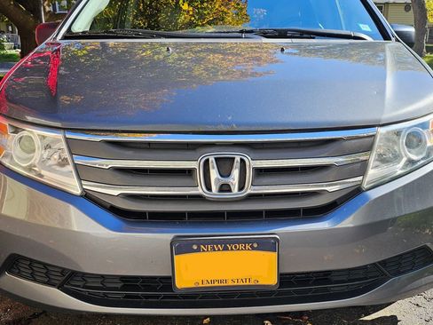 Used 2013 Honda Odyssey EX-L image 17