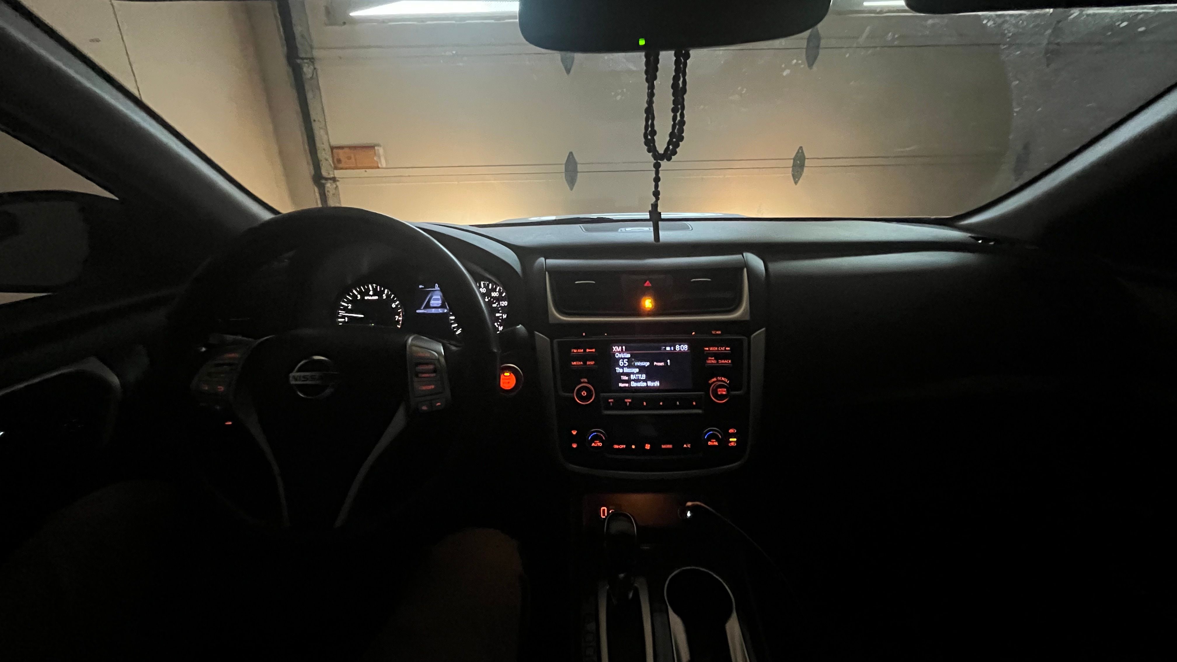 Used 2018 Nissan Altima 2.5 SL FWD image 16