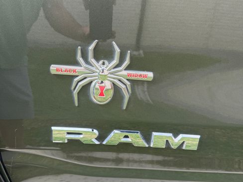 Used 2021 RAM 1500 Big Horn AWD/4WD image 17