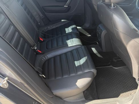 Used 2014 Volkswagen CC Executive image 13