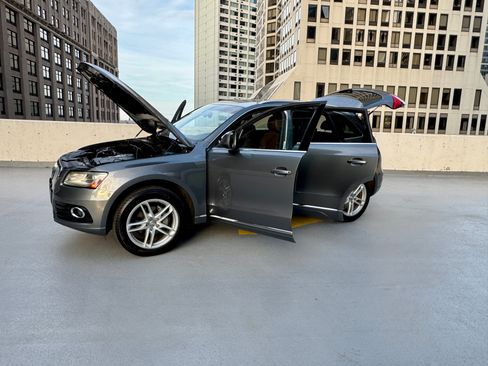 Used 2013 Audi Q5 2.0T Premium Plus AWD/4WD image 12