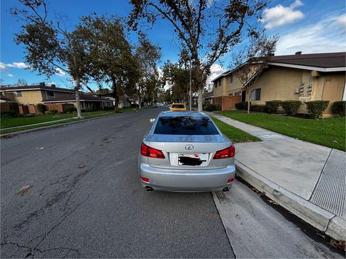 Used 2006 Lexus IS 250 image 4