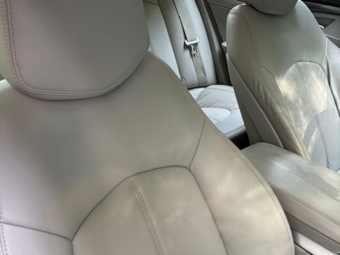 Used 2011 Cadillac CTS AWD Sedan image 11