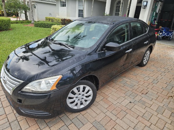 Used 2014 Nissan Sentra SV FWD image 1
