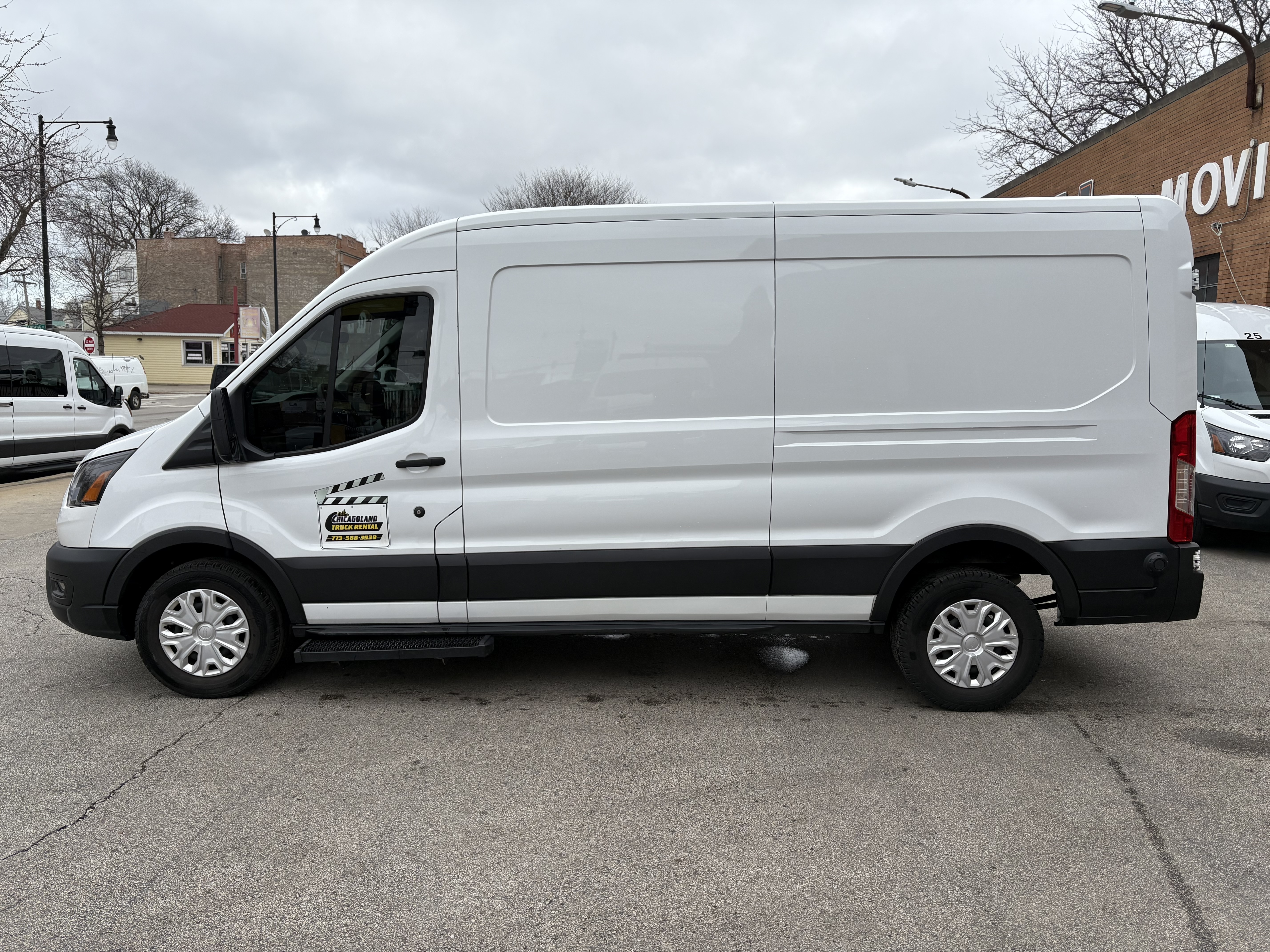 Used 2020 Ford Transit 250 Medium Roof w/ Load Area Protection Package RWD image 1