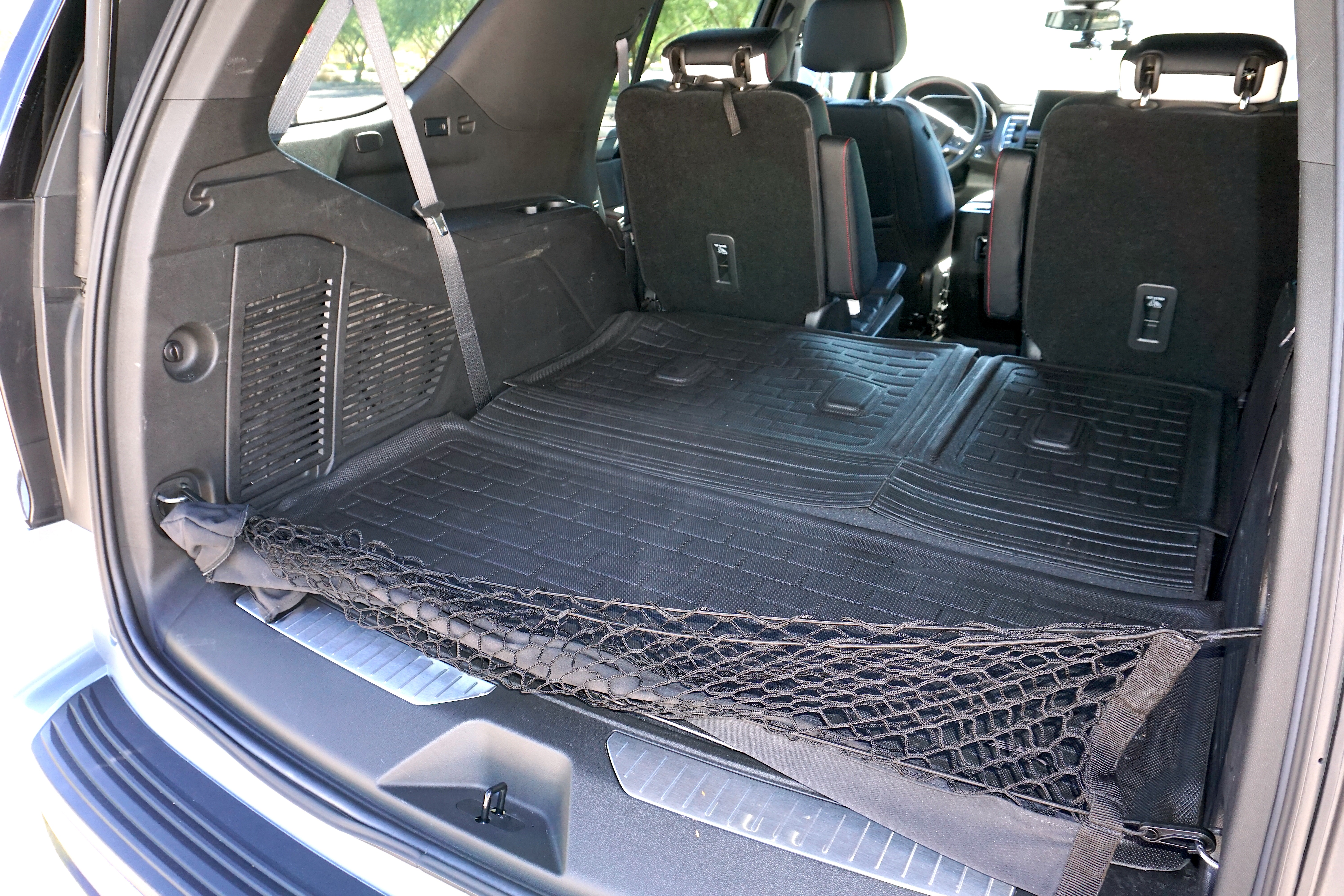 Used 2023 Chevrolet Tahoe RST w/ RST Performance Edition AWD/4WD image 20