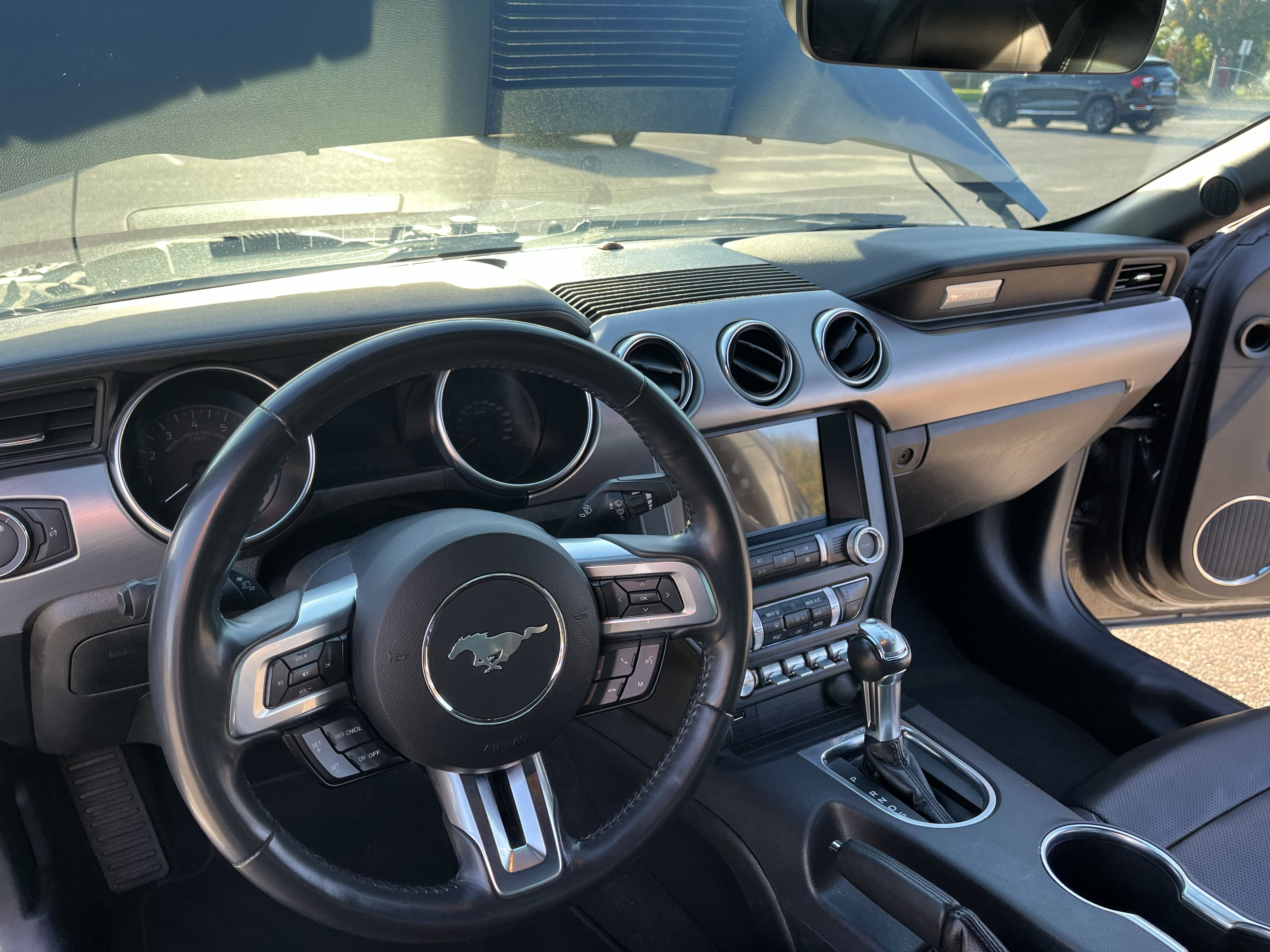 Used 2022 Ford Mustang Premium w/ Black Accent Package RWD image 16