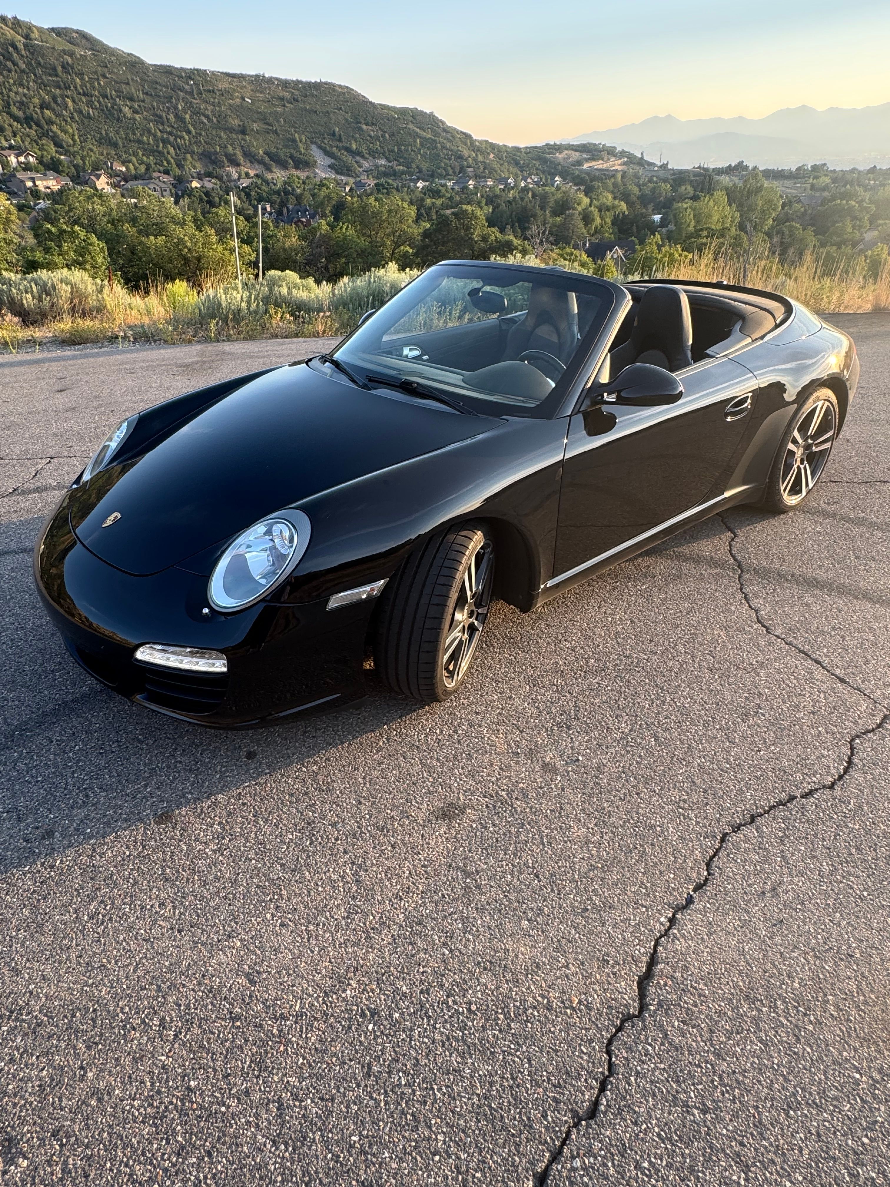 Used 2012 Porsche 911 Carrera Black Edition RWD image 6