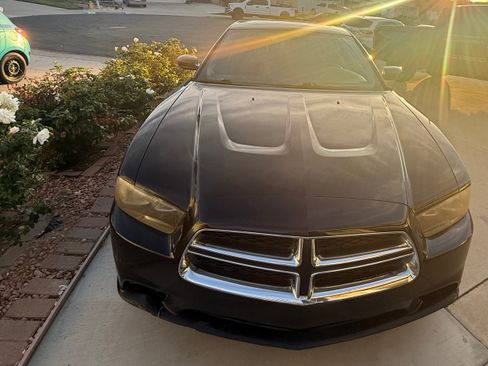 Used 2013 Dodge Charger SE w/ Connectivity Group image 6