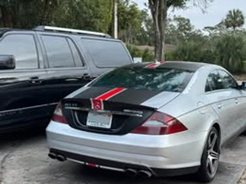 Used 2009 Mercedes-Benz CLS 63 AMG image 17