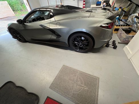 Used 2022 Chevrolet Corvette Stingray Premium Conv w/ Z51 Performance Package RWD image 1