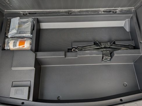 Used 2022 Mitsubishi Outlander GT image 16