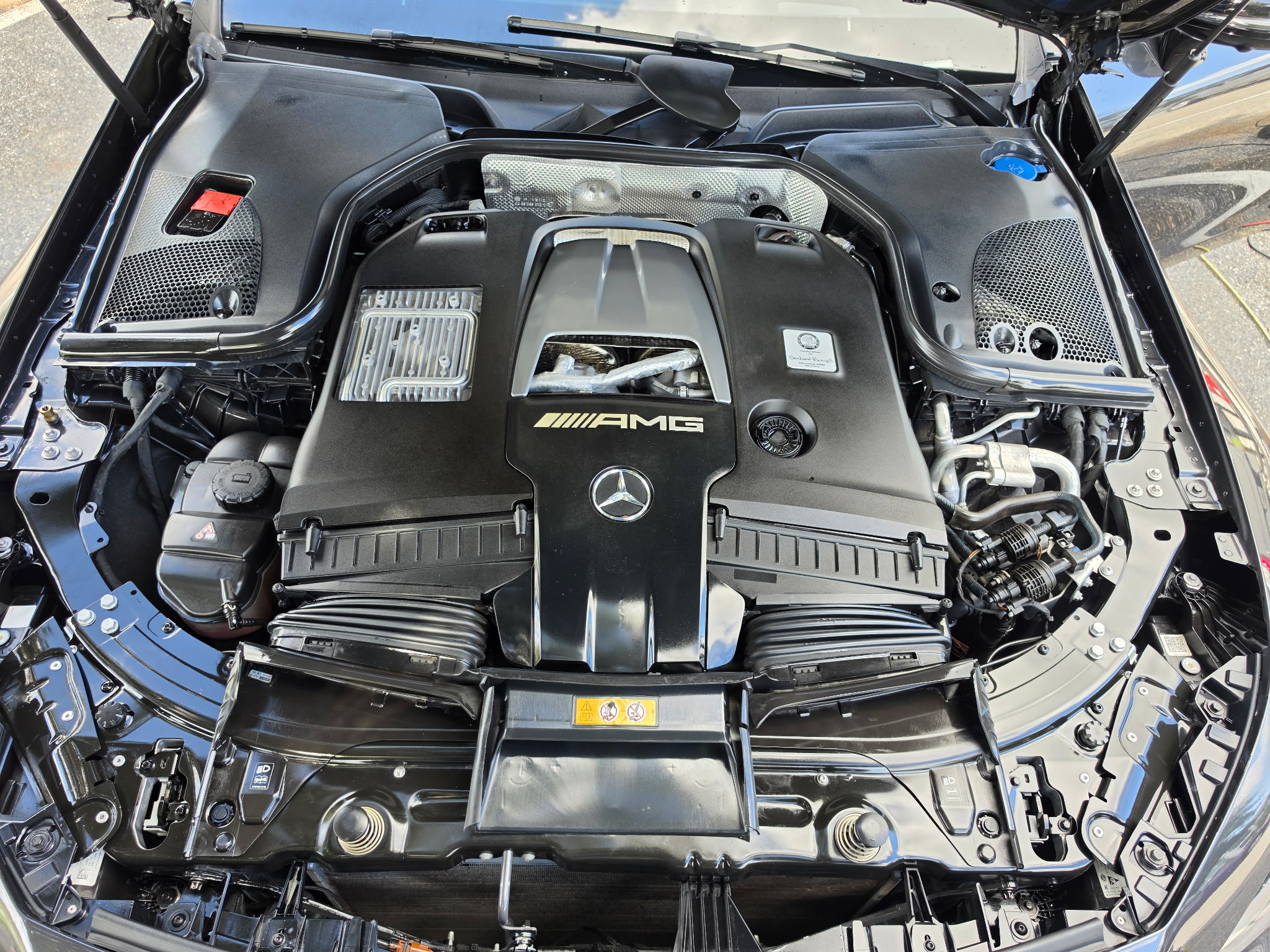 Used 2019 Mercedes-Benz AMG GT 63 S image 11