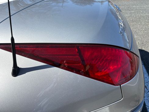 Used 2004 Nissan 350Z Touring image 15