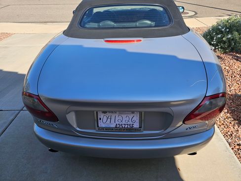 Used 2000 Jaguar XK8 Convertible image 5