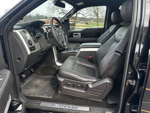 Used 2014 Ford F150 Platinum image 19