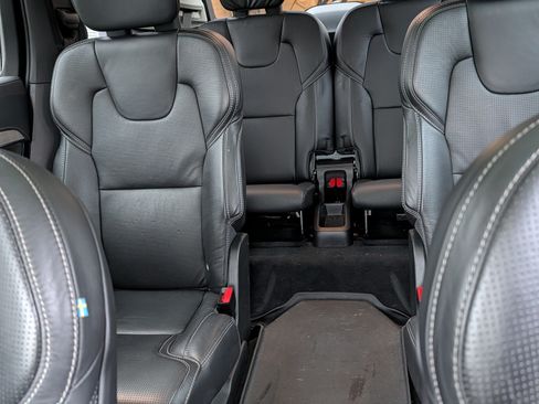 Used 2020 Volvo XC90 T6 Inscription image 12