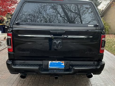 Used 2021 RAM 1500 Big Horn image 10