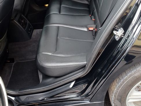 Used 2013 BMW 328i xDrive Sedan image 6