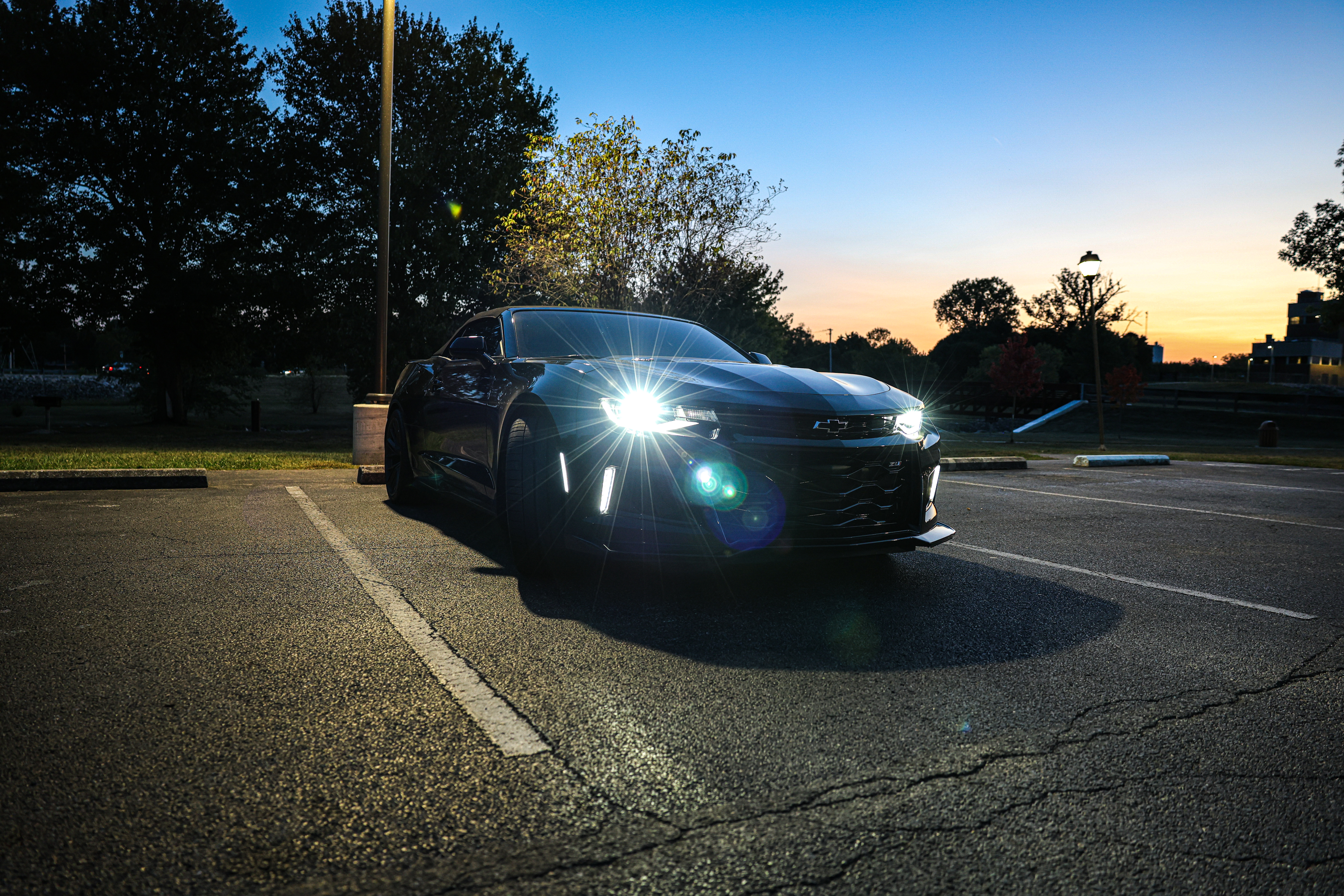 Used 2019 Chevrolet Camaro ZL1 RWD image 1
