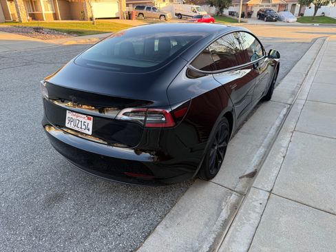 Used 2018 Tesla Model 3 Mid Range image 6