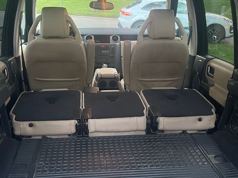 Used 2005 Land Rover LR3 SE AWD/4WD image 6