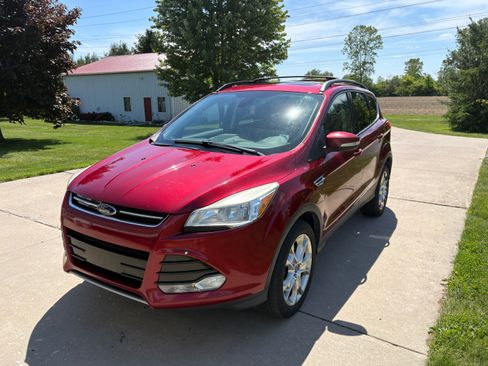 Used 2013 Ford Escape SEL AWD/4WD image 2
