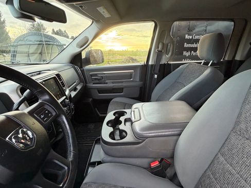 Used 2016 RAM 3500 Big Horn image 8