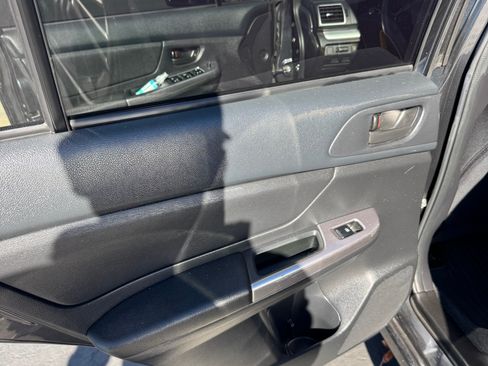 Used 2015 Subaru Impreza 2.0i image 14