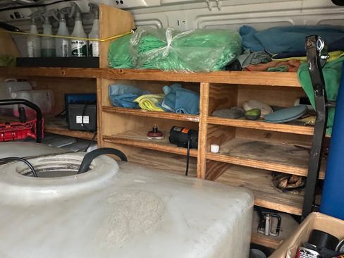 Used 2006 Ford E-250 and Econoline 250 RWD image 8