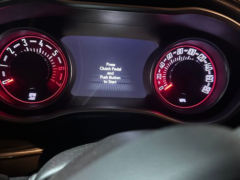 Used 2016 Dodge Challenger R/T Scat Pack image 4