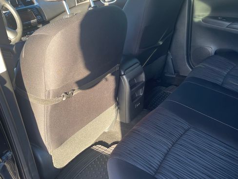 Used 2018 Nissan Sentra SV image 8