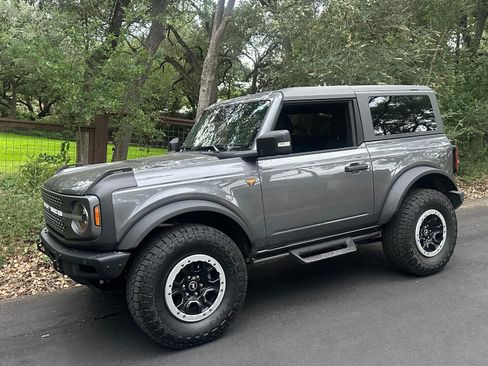 Used 2024 Ford Bronco Badlands w/ Sasquatch Package AWD/4WD image 1