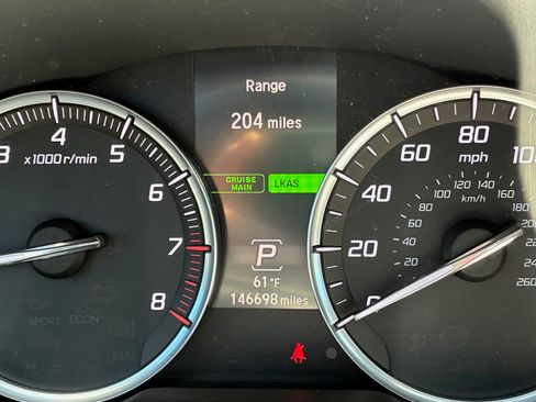 Used 2015 Acura TLX V6 SH-AWD w/ Technology Pkg image 9