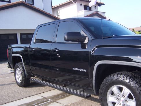 Used 2018 GMC Sierra 1500 SLE w/ SLE Value Package RWD image 14