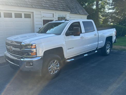 Used 2016 Chevrolet Silverado 2500 LT w/ All Star Edition AWD/4WD image 12