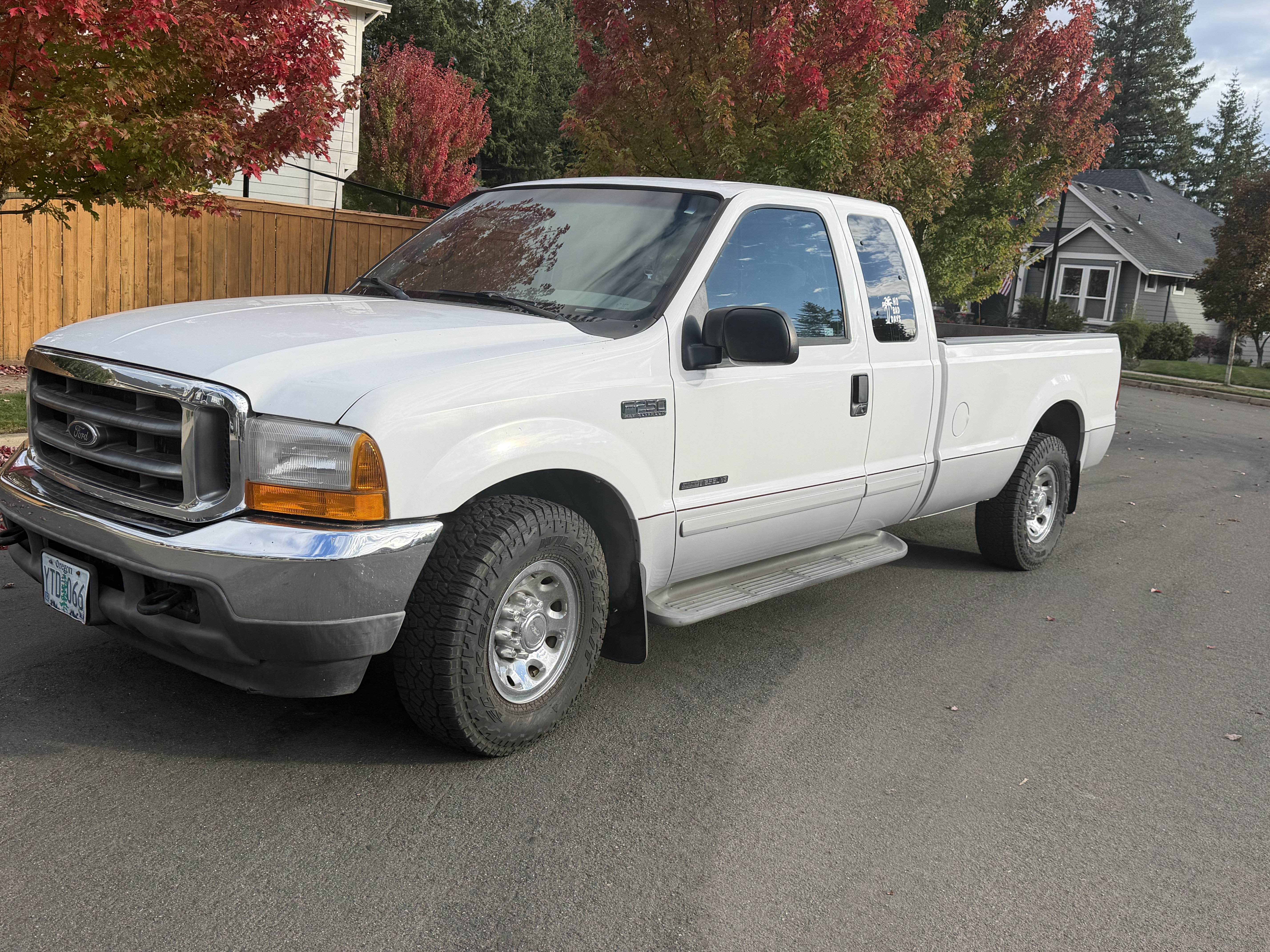 Used 2001 Ford F250 2WD SuperCab Super Duty image 2