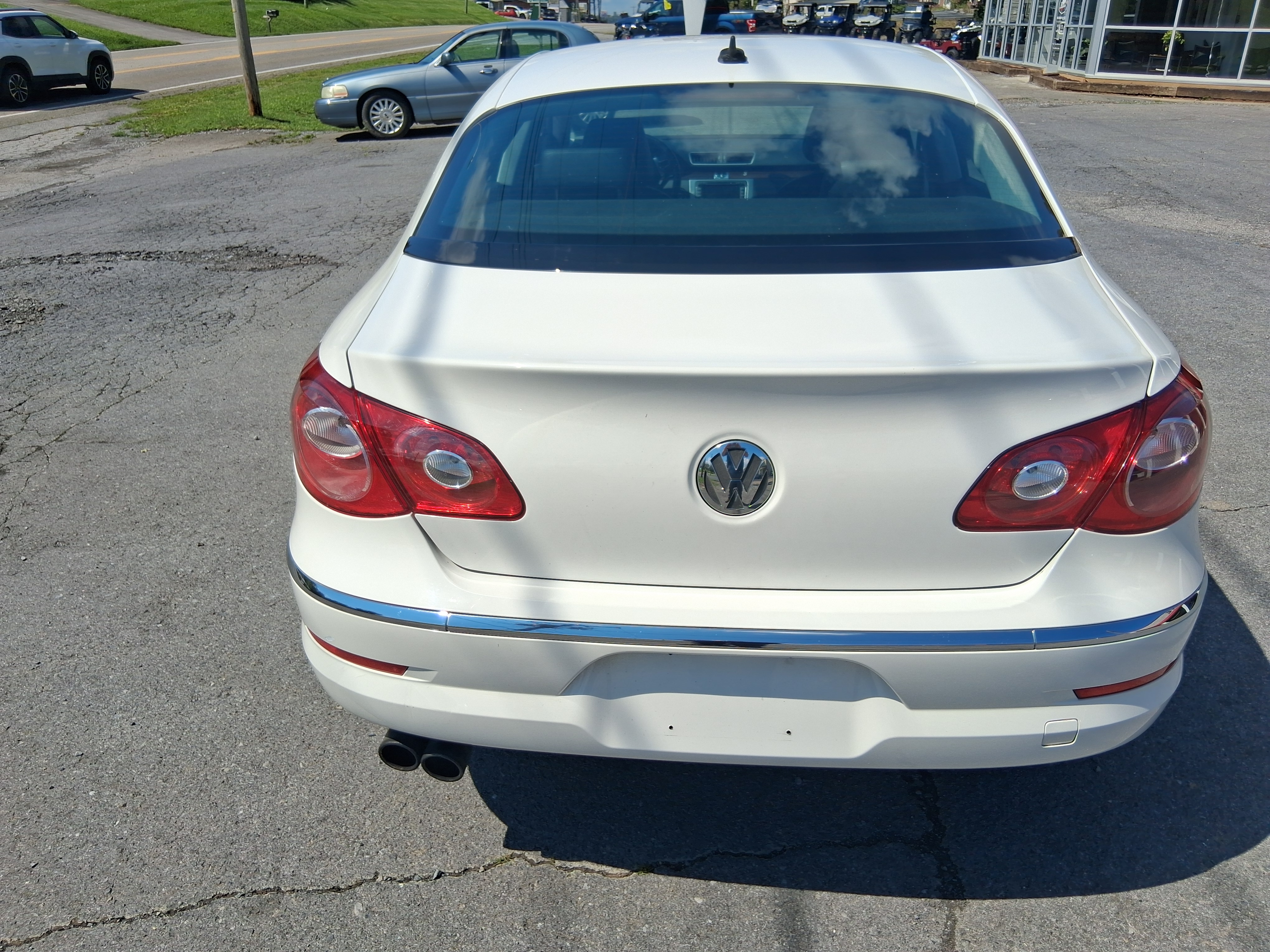 Used 2012 Volkswagen CC Lux Limited FWD image 6