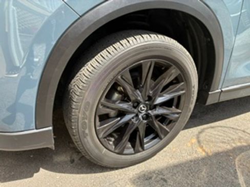 Used 2024 MAZDA CX-5 Carbon Edition image 5