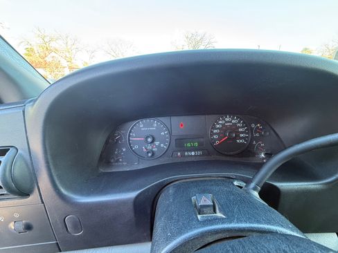 Used 2006 Ford F350 XL image 11