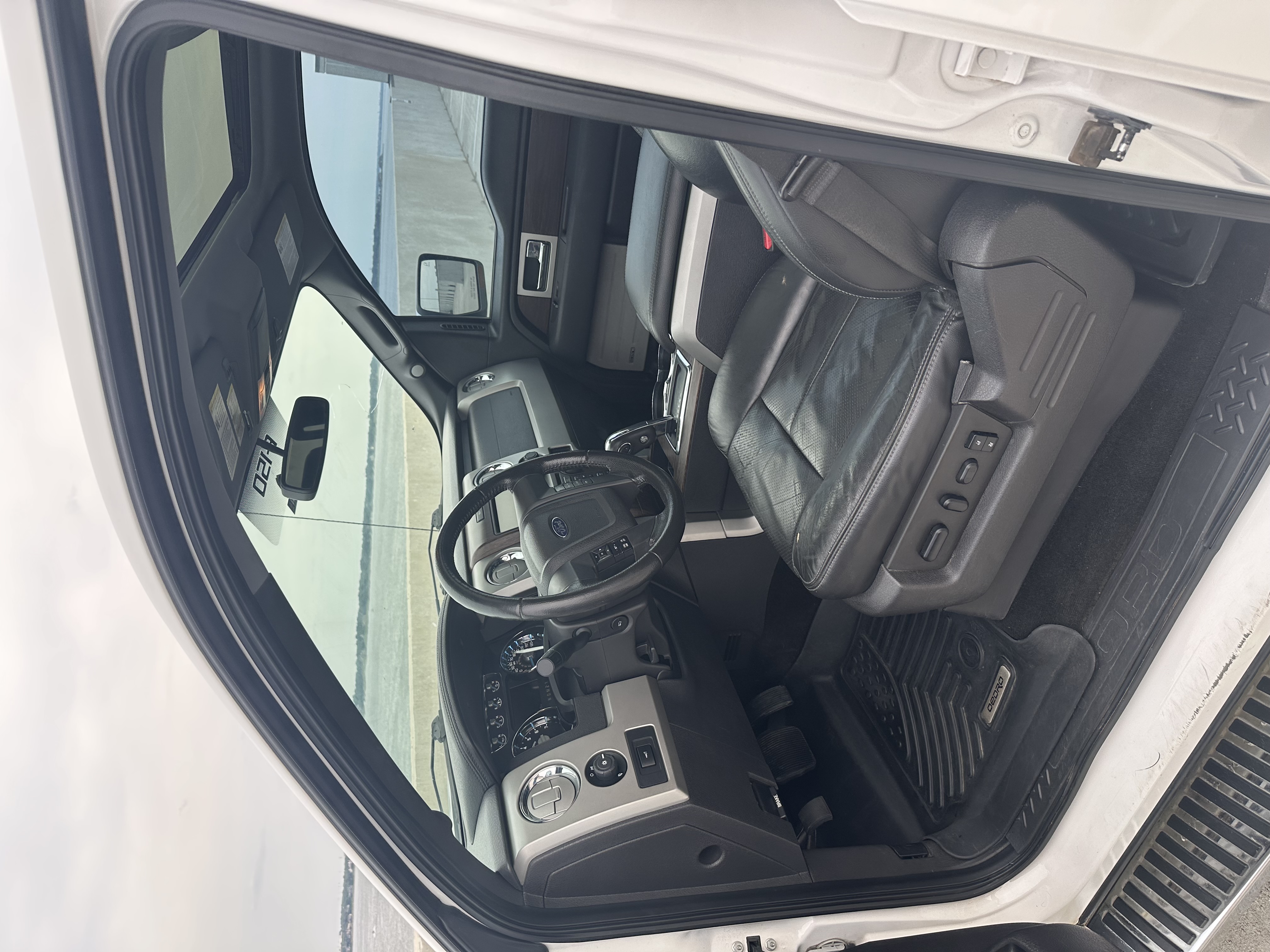 Used 2013 Ford F150 Lariat w/ Luxury Equipment Group AWD/4WD image 17