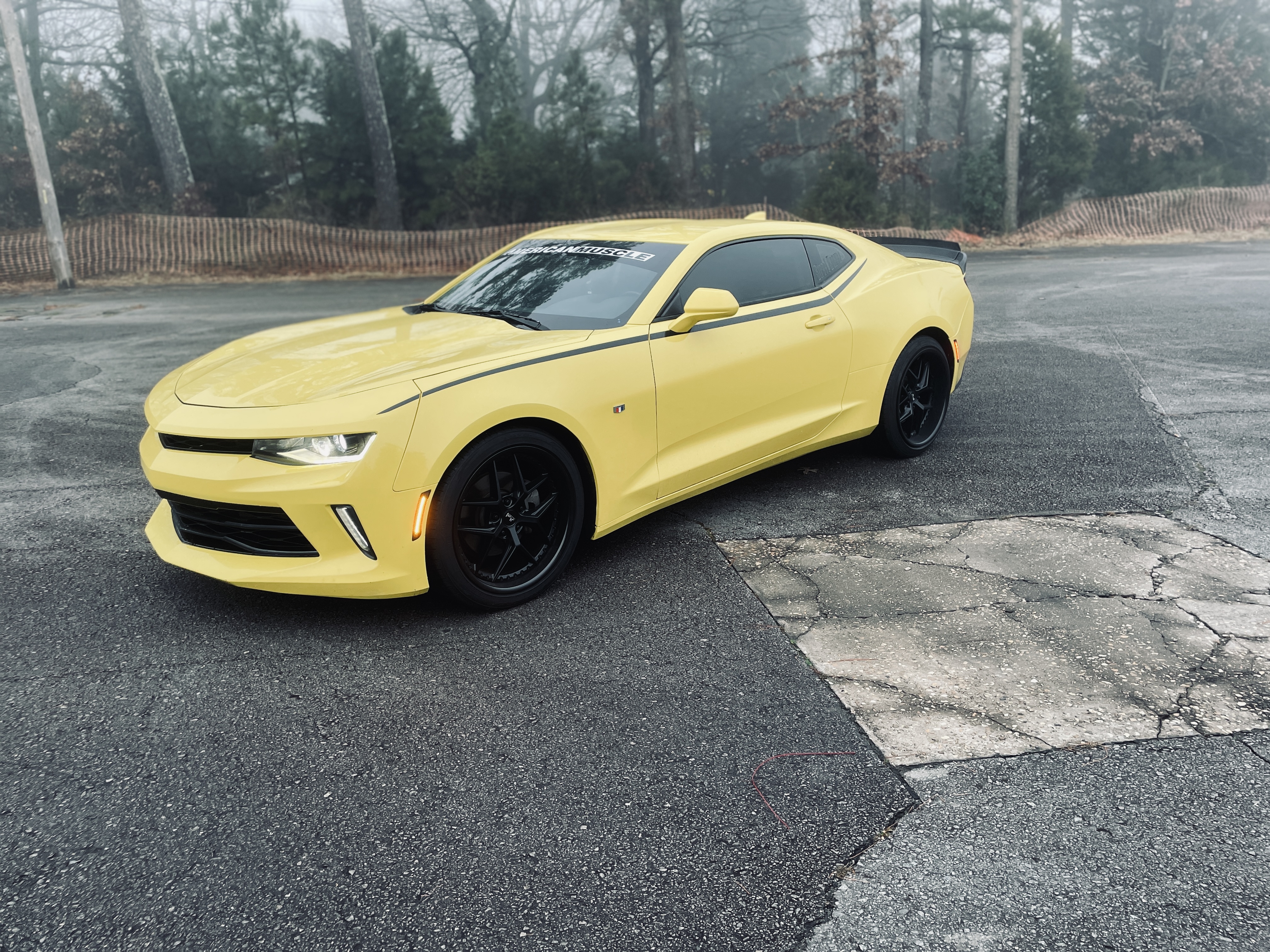 Used 2016 Chevrolet Camaro LT w/ RS Package RWD image 2