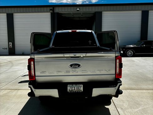 Used 2024 Ford F250 XLT w/ XLT Premium Package AWD/4WD image 22