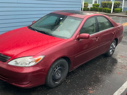 Used 2003 Toyota Camry LE FWD image 10