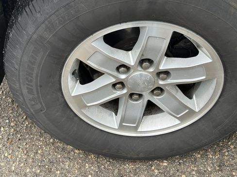 Used 2013 GMC Sierra 1500 SLE w/ Power Tech Package image 12