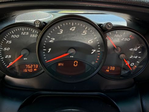 Used 2000 Porsche Boxster RWD image 9