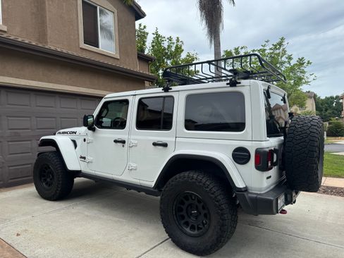 Used 2021 Jeep Wrangler Unlimited Rubicon AWD/4WD image 1