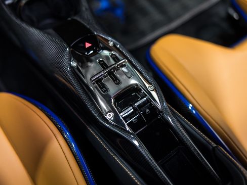 Used 2023 Ferrari SF90 Stradale image 12